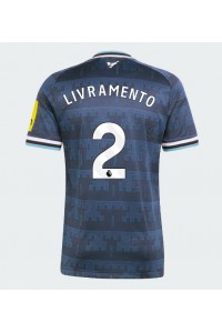 Newcastle United Tino Livramento #2 Jalkapallovaatteet Vieraspaita 2026-27 Lyhythihainen